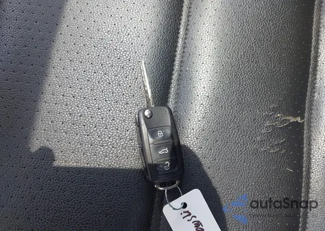 2017 Volkswagen Jetta 1.4T Se из США, поврежденный, VIN 3VWDB7AJ1HM323054